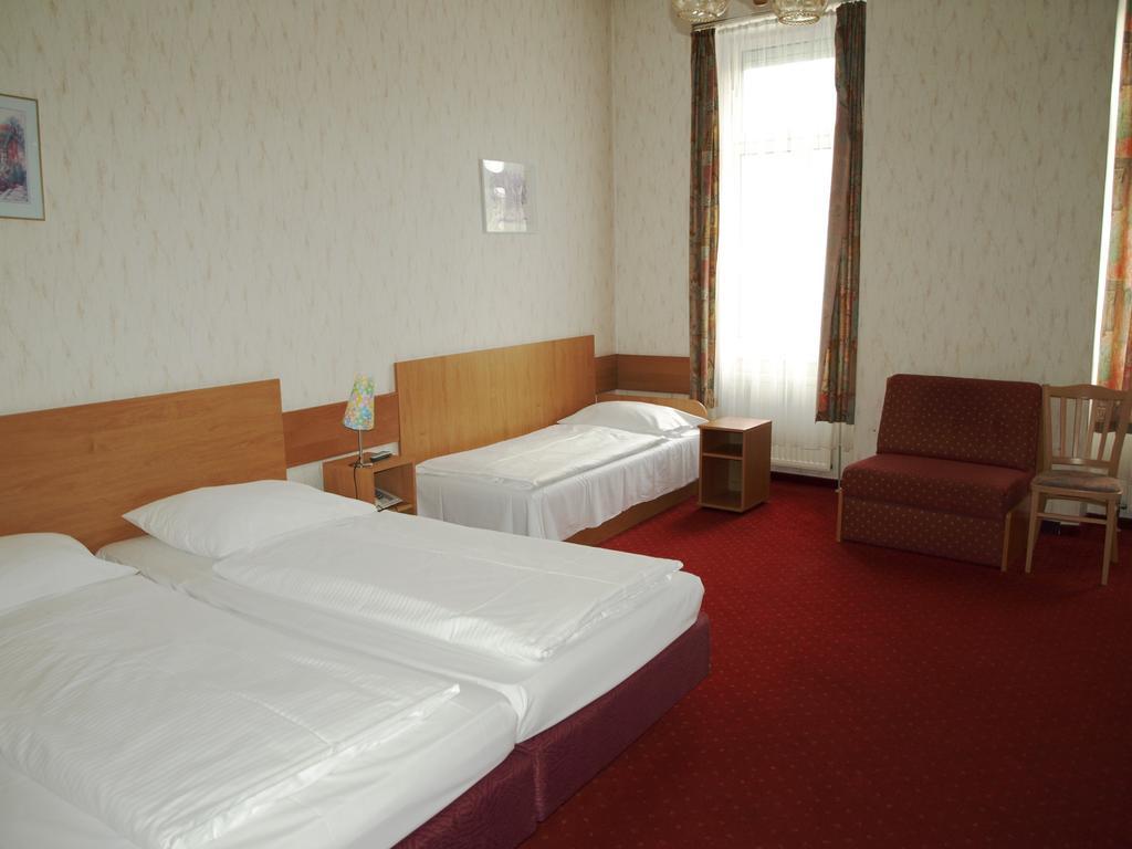 Hotel Stalehner Вена Номер фото